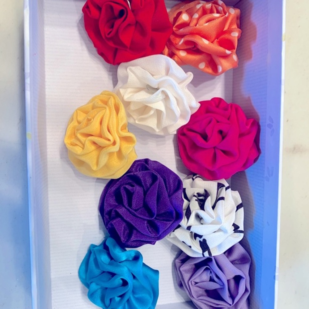 My Boutonniere Italy Handmade Fabric Flower Lapel Pin Set 9pc Multicolor Rose